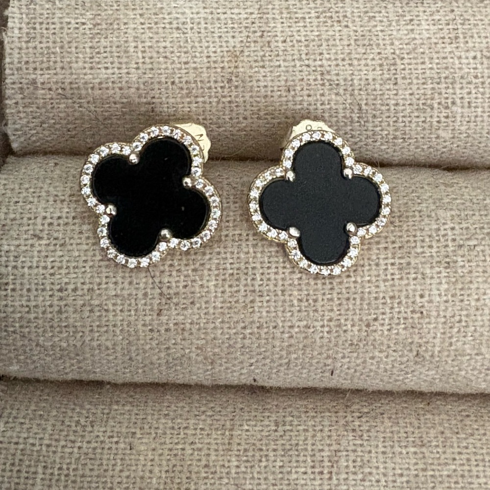 Clover earrings